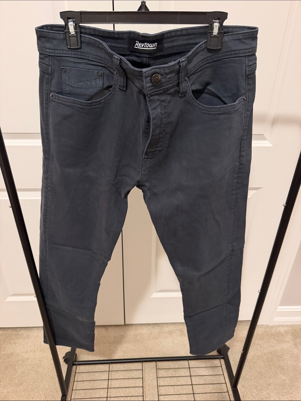 Men’s Revtown Dark Gray Slim Stretch Jeans 34x30